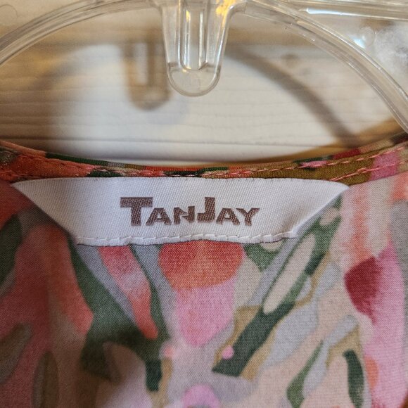 Tanjay Zippered Tunic with Abstract Design and Gold Embellishment - Picture 3 of 8